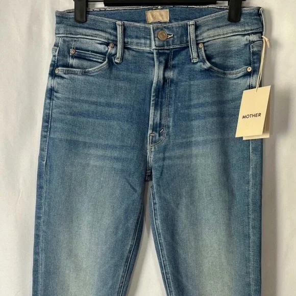 NWT Mother Mid rise Dazzler Ankle fray (Wash: Riding the cliffside) Size 26 - Picture 2 of 10